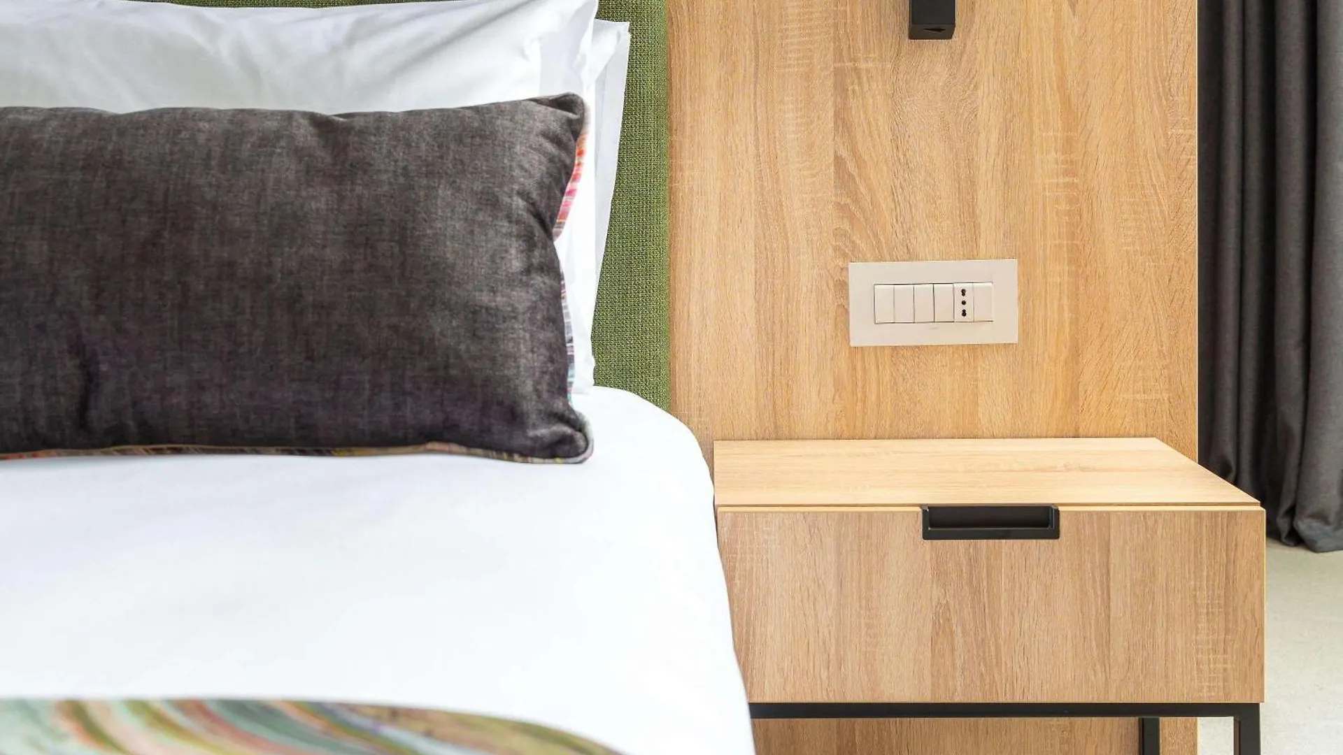 Hotel Mercure Conacul Cozieni Bucharest